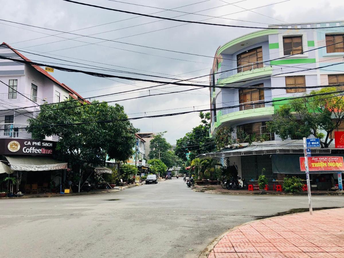 Stay Hostel 2 - 350M From The Ferry Rach Gia Bagian luar foto