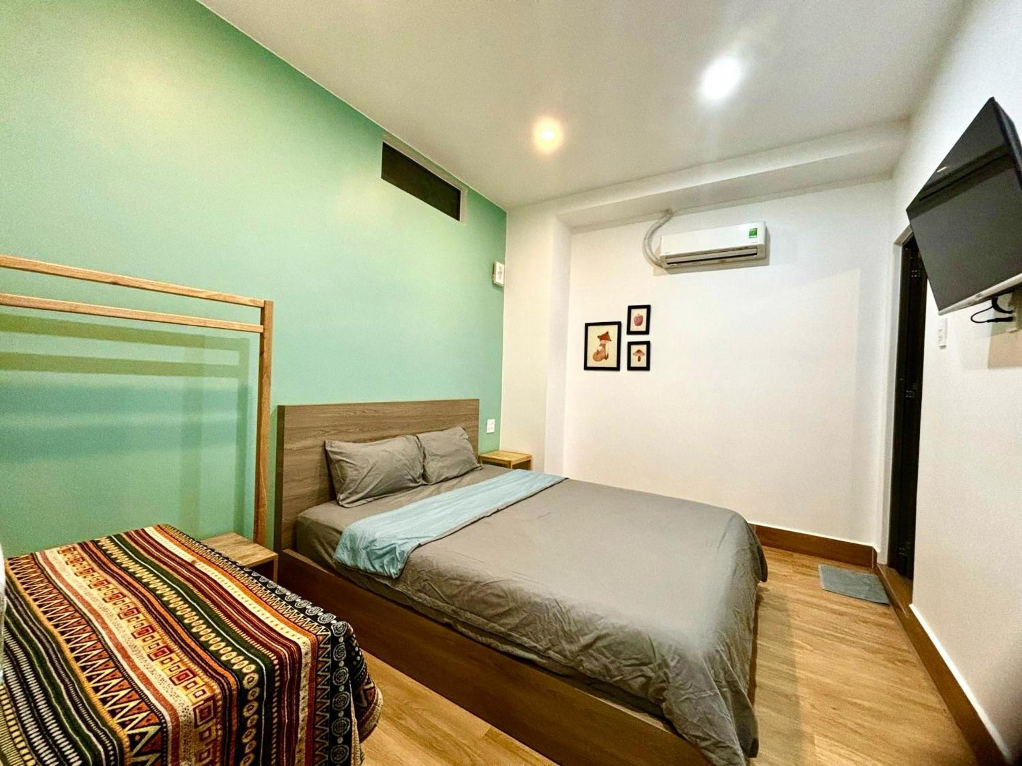 Stay Hostel 2 - 350M From The Ferry Rach Gia Bagian luar foto